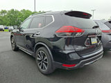Used 2018 Nissan Rogue SL w/ Premium Package image 3