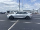 Used 2017 Toyota Camry XLE image 2