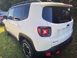 Used 2016 Jeep Renegade Trailhawk image 3