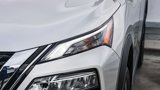 Used 2021 Nissan Rogue SV image 5
