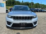 Used 2022 Jeep Grand Cherokee Laredo w/ Luxury Tech Group I image 3