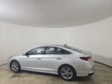 Used 2018 Hyundai Sonata Limited w/ Cargo Package image 4