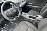 Used 2017 Honda HR-V EX image 4