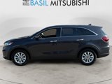 Used 2019 Kia Sorento LX image 2