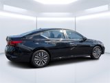 Used 2023 Nissan Altima 2.5 SV image 3