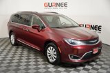 Used 2018 Chrysler Pacifica Touring-L Plus image 2
