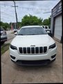 Used 2019 Jeep Cherokee Latitude Plus image 2