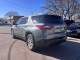 Used 2018 Chevrolet Traverse LT image 3