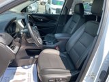 Used 2024 GMC Terrain SLT image 3