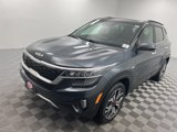 Used 2022 Kia Seltos SX w/ Sunroof Package image 2