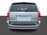 Used 2019 Dodge Grand Caravan SE w/ UConnect Hands-Free Group image 5