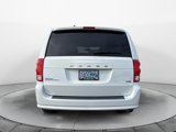 Used 2016 Dodge Grand Caravan SE image 4