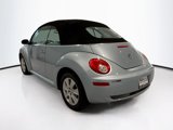 Used 2010 Volkswagen Beetle Convertible image 3