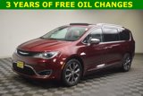 Used 2017 Chrysler Pacifica Limited image 2