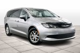 Used 2017 Chrysler Pacifica Touring image 2