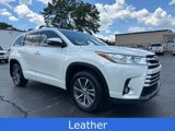 Used 2018 Toyota Highlander XLE image 2