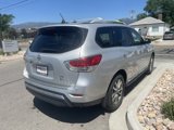 Used 2015 Nissan Pathfinder SL image 4