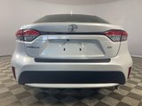 Used 2022 Toyota Corolla LE image 6