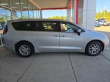 Used 2023 Chrysler Voyager LX image 4