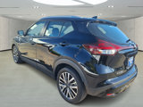 Used 2024 Nissan Kicks SV image 3
