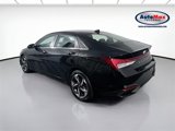Used 2023 Hyundai Elantra Limited image 6