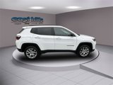 Certified 2022 Jeep Compass Latitude image 2