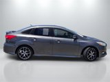 Used 2015 Ford Focus SE w/ SE Ecoboost Package image 4