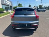 Used 2019 Volvo XC40 T5 Momentum image 4