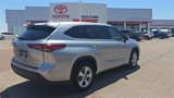 Used 2020 Toyota Highlander L image 3
