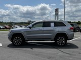 Used 2018 Jeep Grand Cherokee Overland image 3