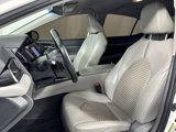 Used 2020 Toyota Camry SE image 5
