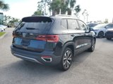 Used 2023 Volkswagen Taos SE image 6