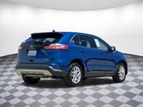 Used 2023 Ford Edge SEL image 3