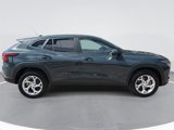 New 2025 Chevrolet Trax LS w/ LS Convenience Package image 2