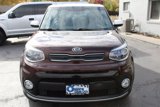 Used 2017 Kia Soul + image 4