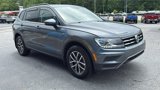 Used 2019 Volkswagen Tiguan SE w/ Panoramic Sunroof Package image 3