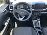 Certified 2022 Hyundai Venue SE image 4