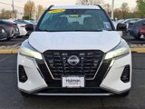 Used 2024 Nissan Kicks SR image 3