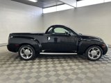 Used 2004 Chevrolet SSR w/ Preferred Equipment Group image 6