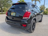 Used 2022 Chevrolet Trax LT w/ Midnight Edition image 4