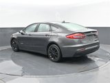 Used 2019 Ford Fusion SE image 3