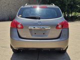 Used 2015 Nissan Rogue S image 4
