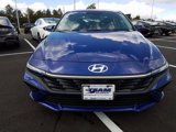 New 2025 Hyundai Elantra SE image 2