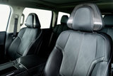 Used 2025 INFINITI QX80 Sensory image 3