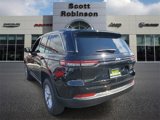 New 2025 Jeep Grand Cherokee Laredo image 3