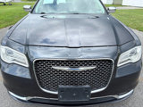 Used 2016 Chrysler 300 C image 2