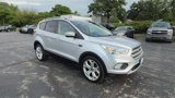 Used 2019 Ford Escape Titanium image 2