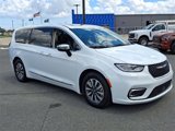 Used 2023 Chrysler Pacifica Limited image 5