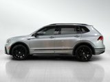 Used 2020 Volkswagen Tiguan SE R-Line image 2