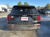 Used 2022 Kia Sorento LX image 4